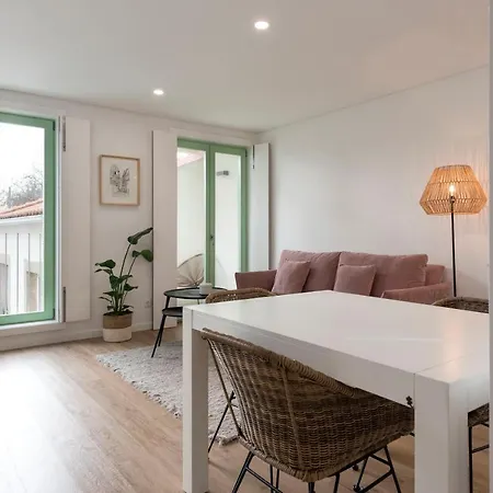 Maison D'oro Apartment