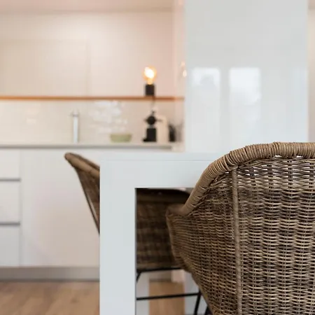 Maison D'oro Apartment